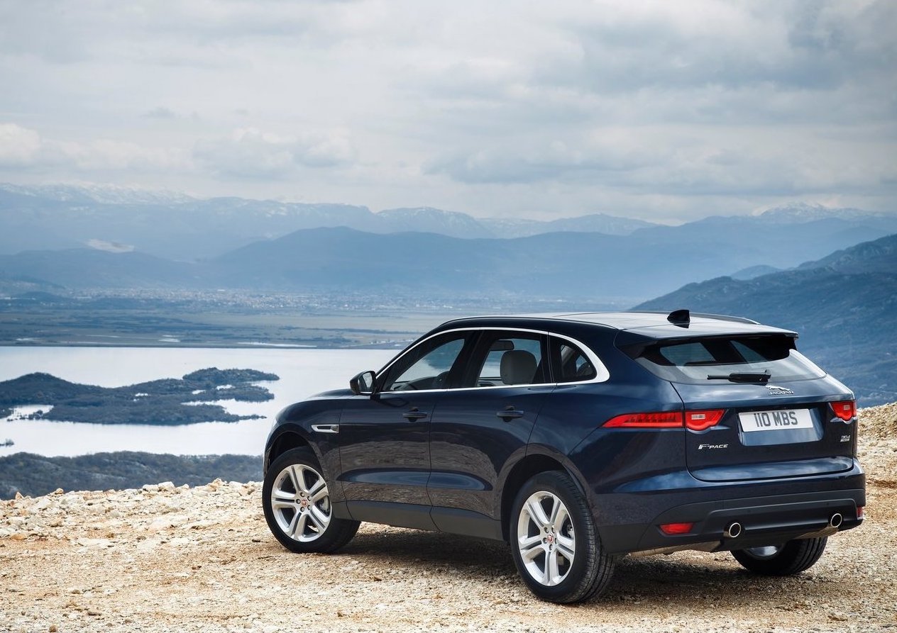 Jaguar-F-Pace-2017-1280-5f.jpg