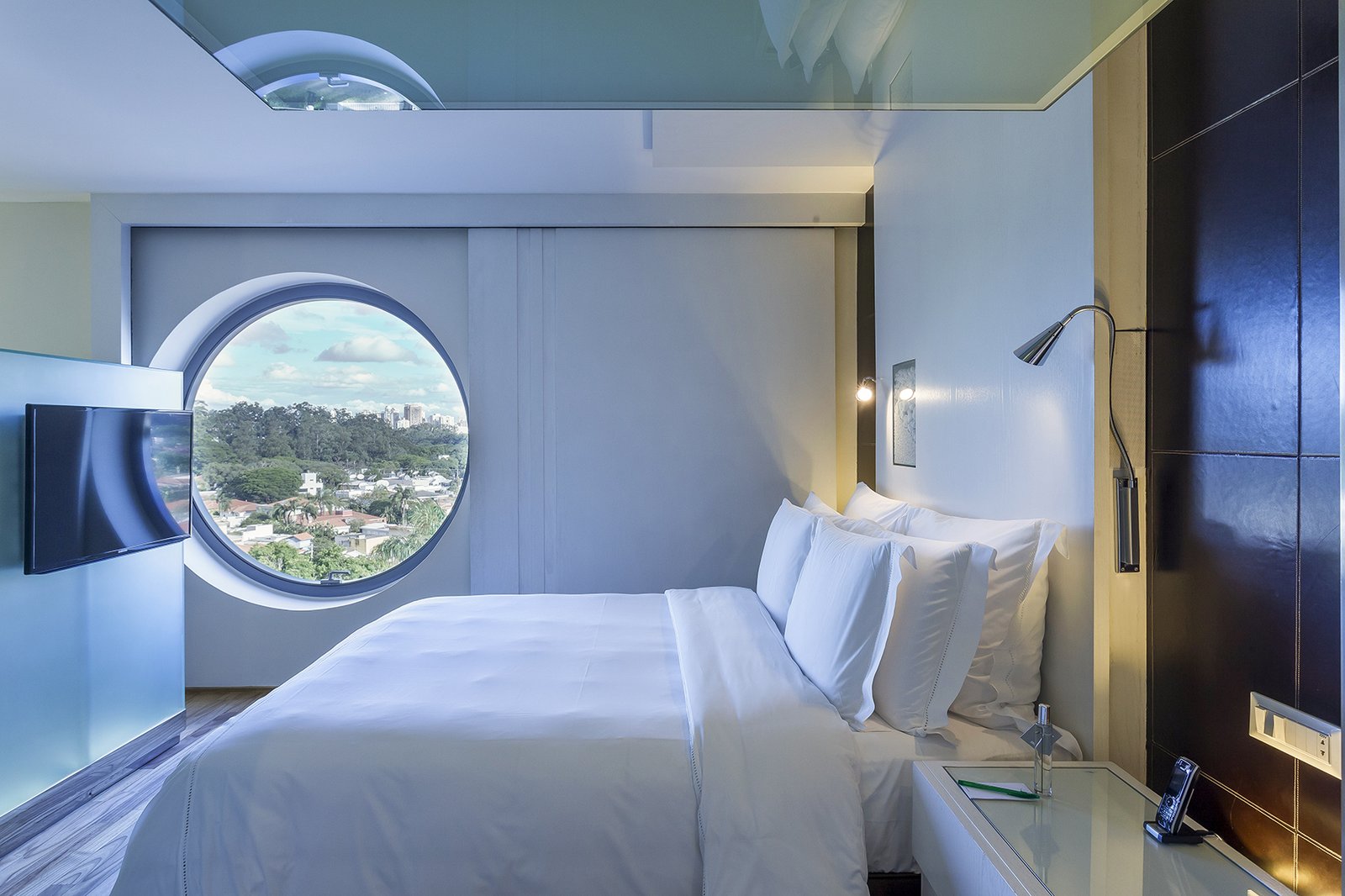 071_Hotel Unique_Premium.jpg