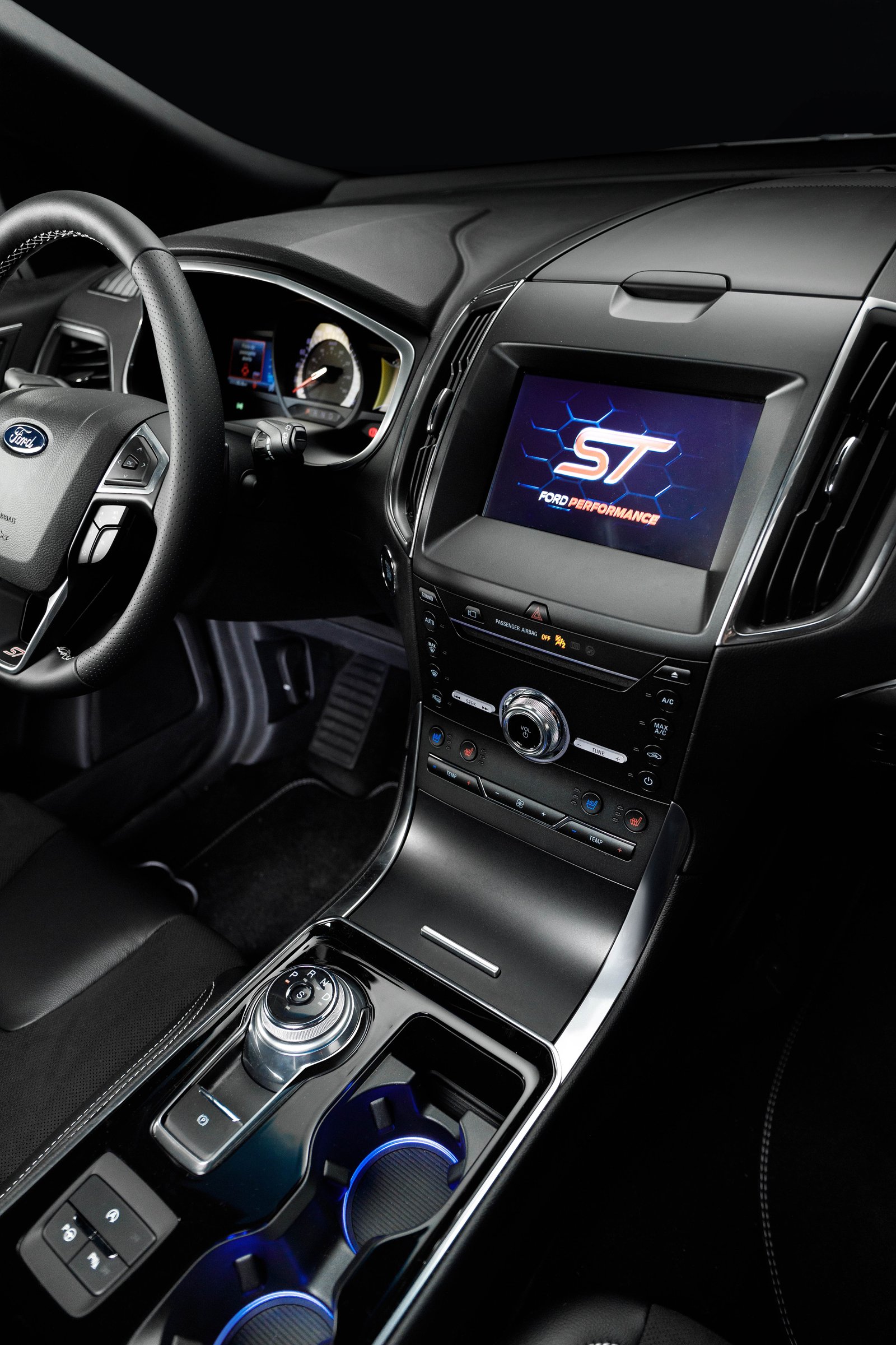 Edge ST-6218-lifestyle.jpg