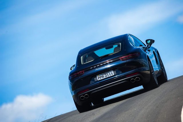 Porsche-Panamera-2017-Brasil (4) (1).jpg