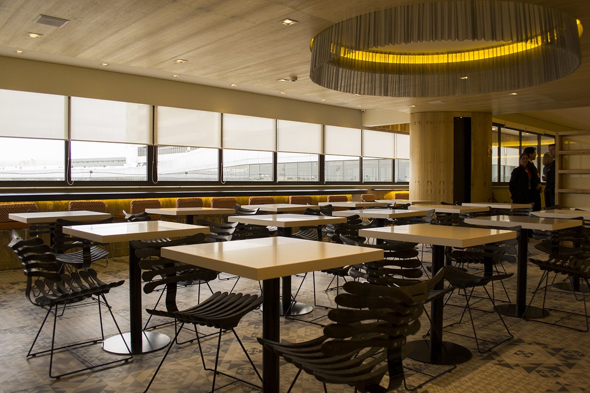 sala-vip-gol-premium-lounge-gru-airport-1200-5.jpg
