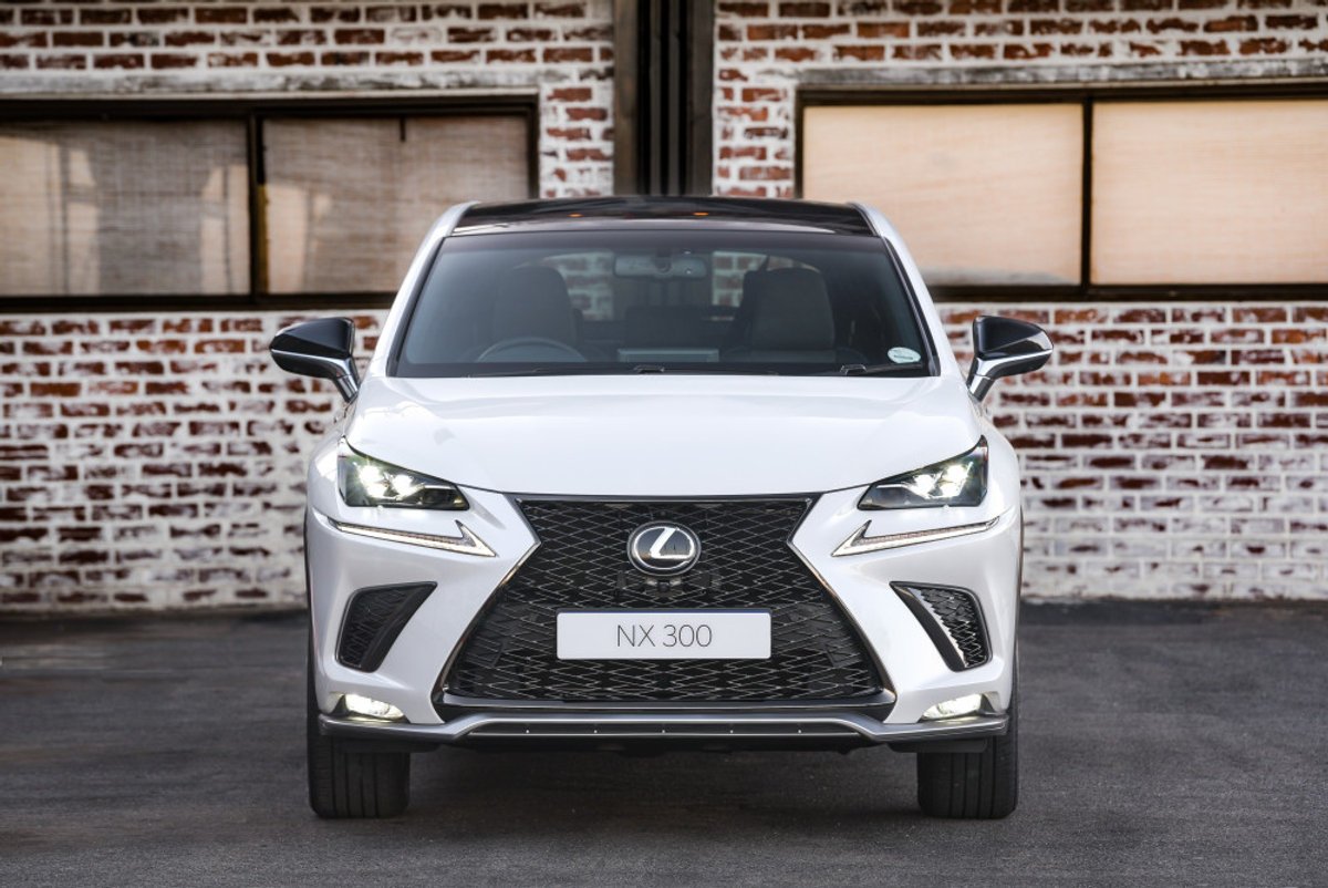 Lexus NX300face.jpg