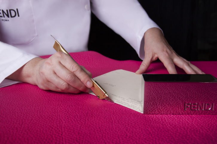 04_Ginza-G6-Selleria-Capsule-Collection_making_of_leather-cutting-726x484.jpg