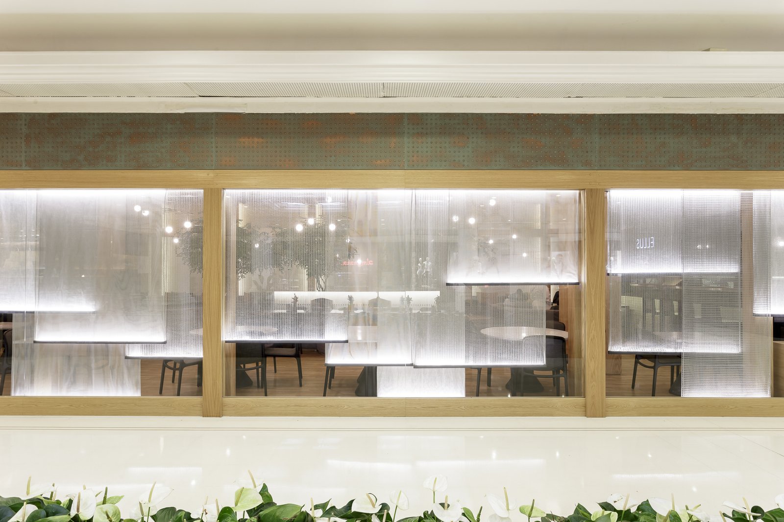 190920_Restaurante_SU_144_Ricardo Bassetti_5392-HDR-lifestyle.jpg