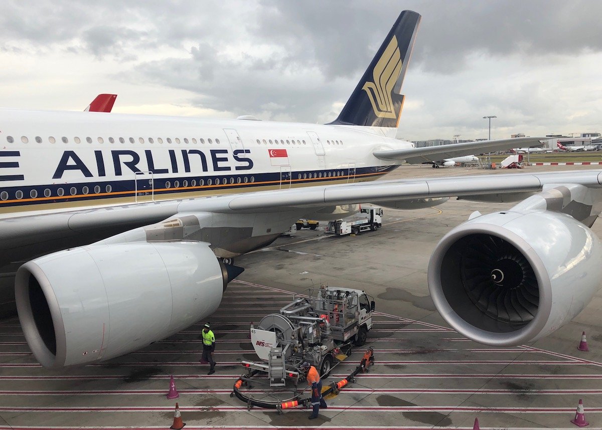Singapore-Airlines-A380-Business-Class-89