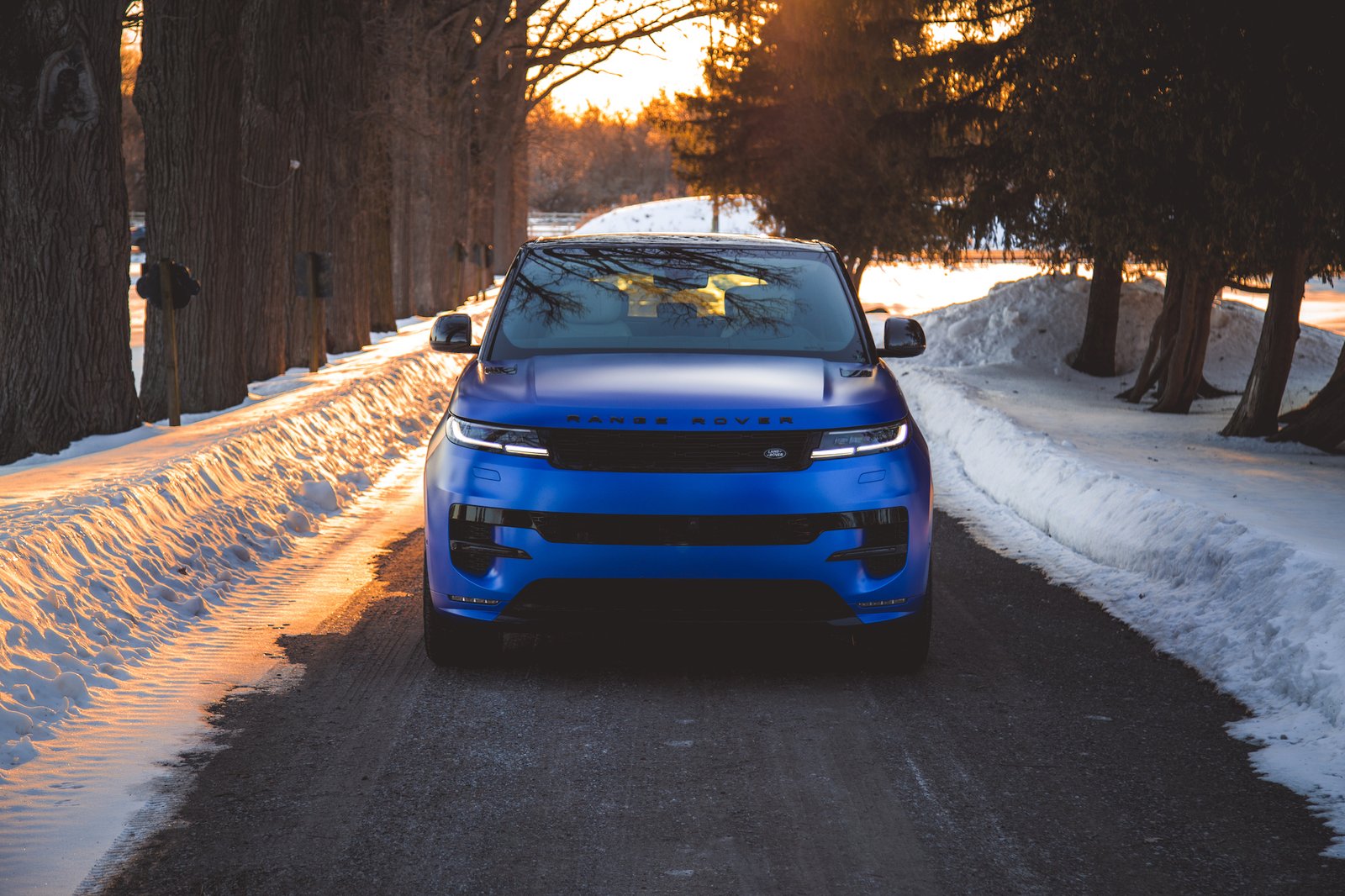 Range Rover Sport P550e vista frontal