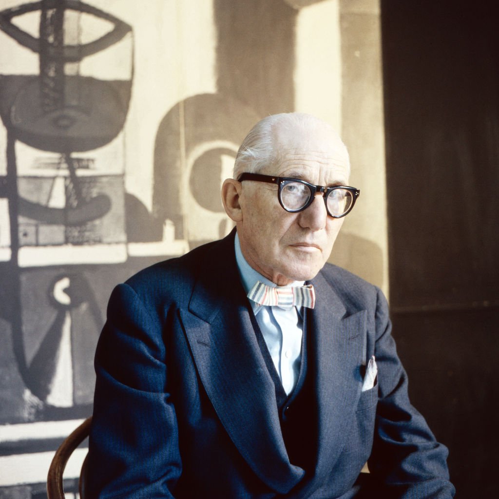 Le Corbusier em seu estúdio na França, anos 1960