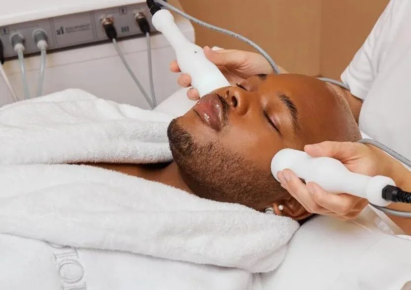 Ambiente de spa em clínica de estética, símbolo do crescimento do turismo de beleza