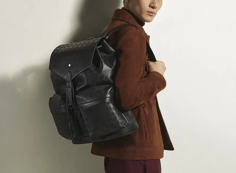 Mochila Montblanc Panorama Medium Backpack em couro Extreme Soft preto