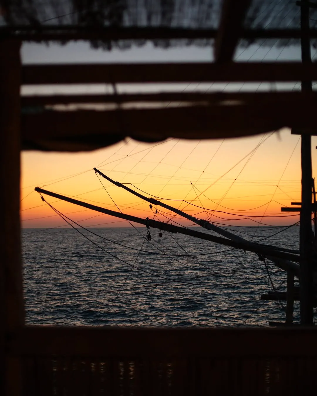Trabucco tradicional à beira-mar em Peschici