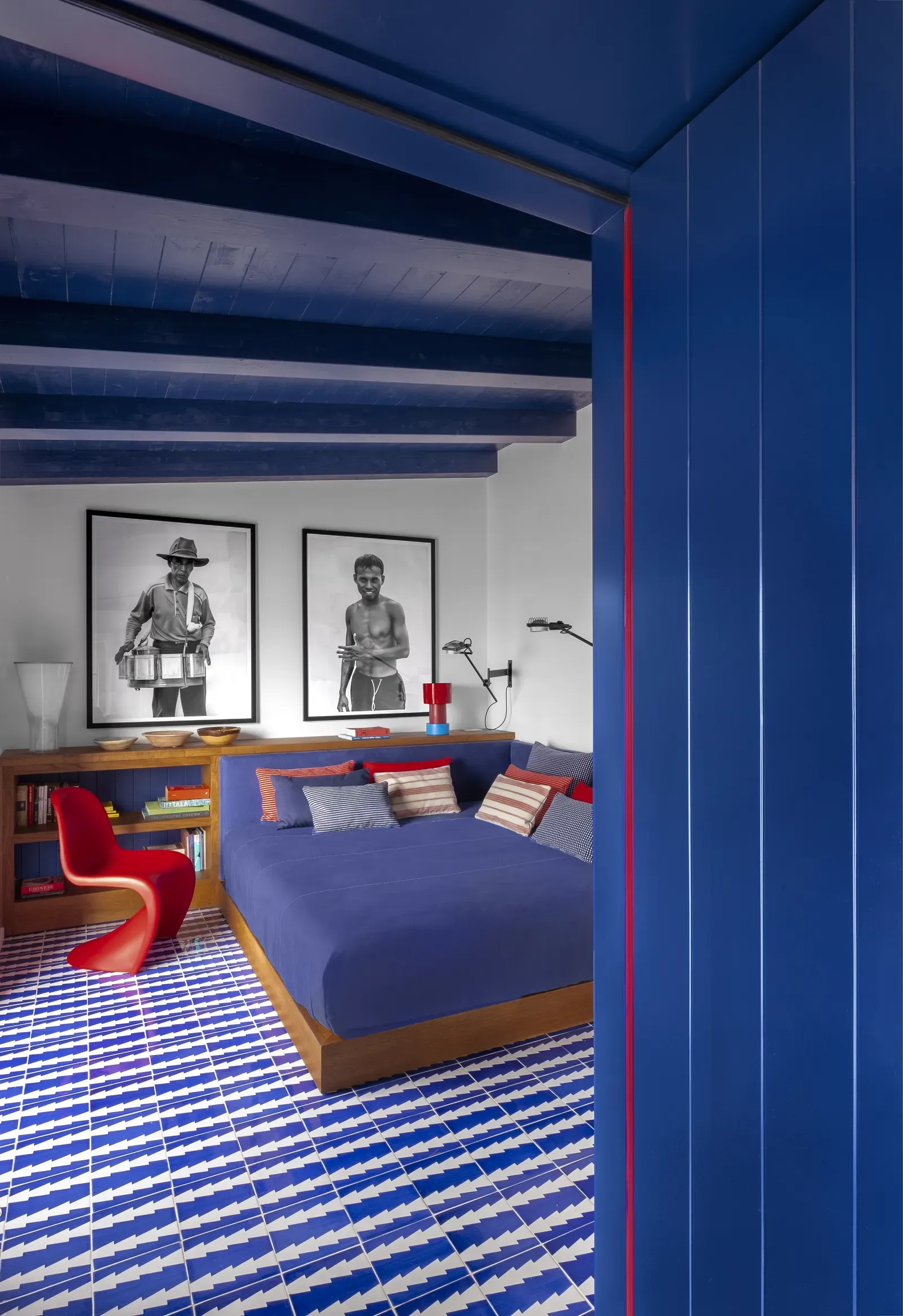 Interior decorado com peças de design italiano em Maratea