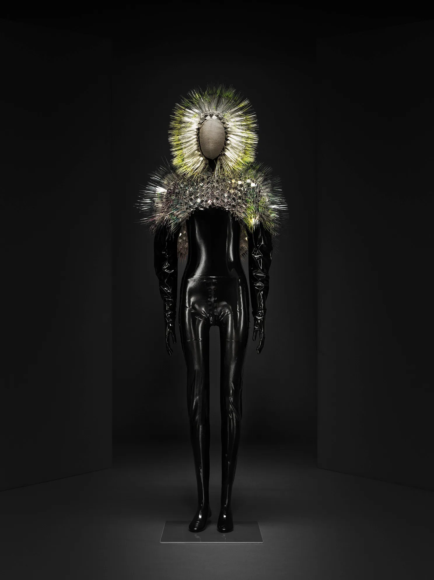 Detalhe de instalação assinada por Maiko Takeda em Trieste
