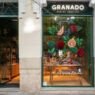 Fachada da primeira loja própria da Granado na Espanha, na Calle de Claudio Coello, em Madri