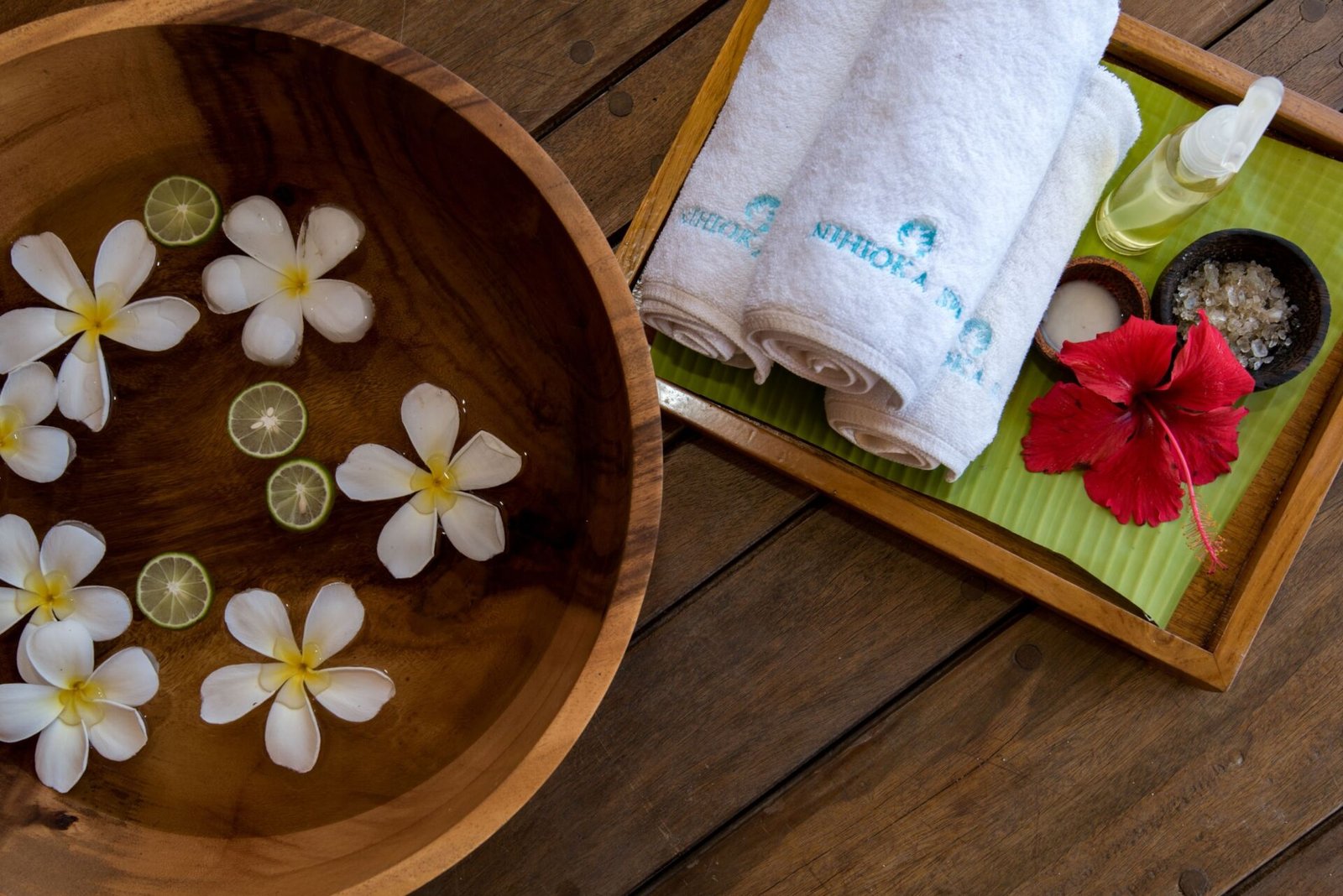 Ritual de spa ao ar livre com vista para o Oceano Índico em Sumba
