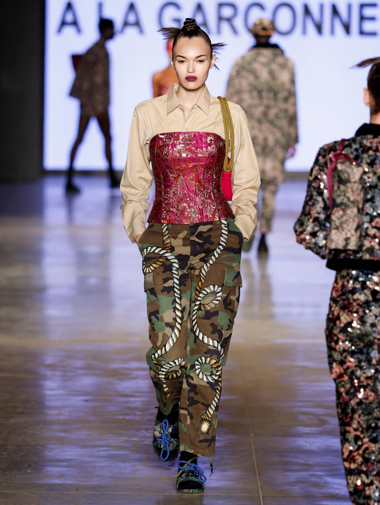 Corpete de jacquard e camuflado, À La Garçonne SPFW N61