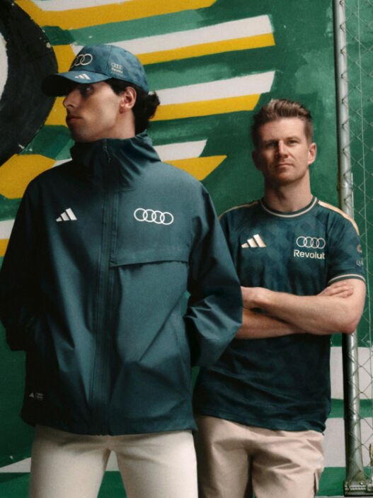 Pilotos da Audi Revolut F1 Team com peças da coleção Sampa Soul, da adidas