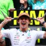 Kimi Antonelli comemora a vitória no GP dos Estados Unidos, em Austin