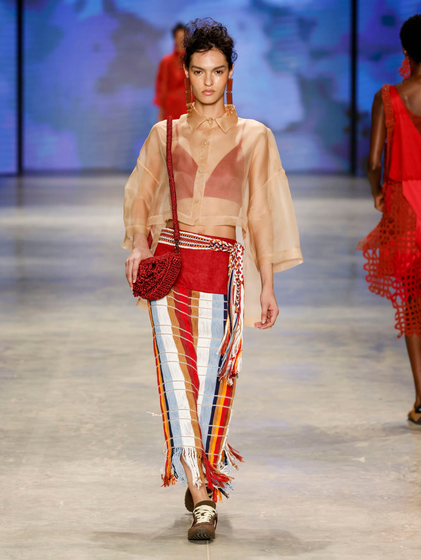 Look 33 da coleção Bonito pra Chover, Catarina Mina, SPFW N61