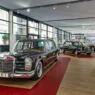 Exposição de papamóveis da Mercedes-Benz no Vaticano