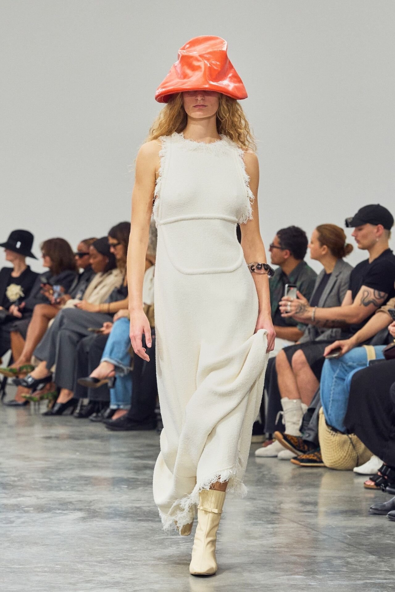 Look de Courrèges Verão 2027