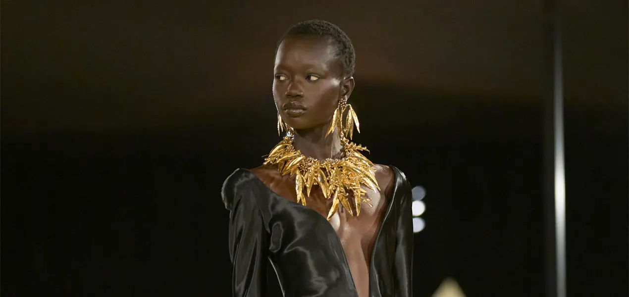 Schiaparelli Verão 2027 por Daniel Roseberry