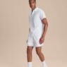 Polo e short brancos da linha Racket Sports da LIVE!