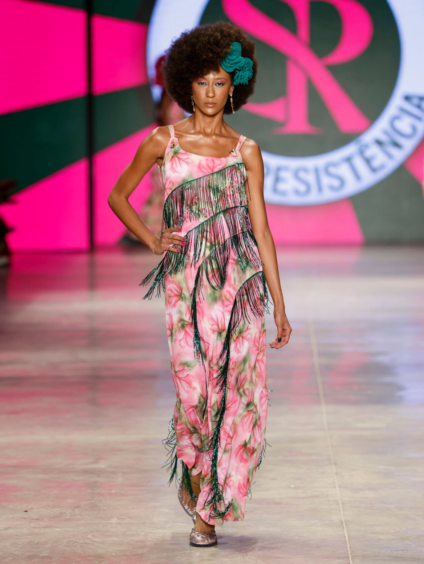 Look 41 da coleção Otelo Brasileiro, Santa Resistência, SPFW N61