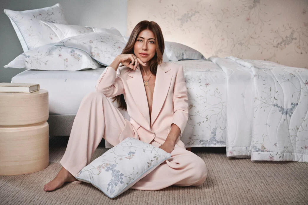 Anna Carolina Bassi com peças da coleção Trussardi per Anna Carolina Bassi