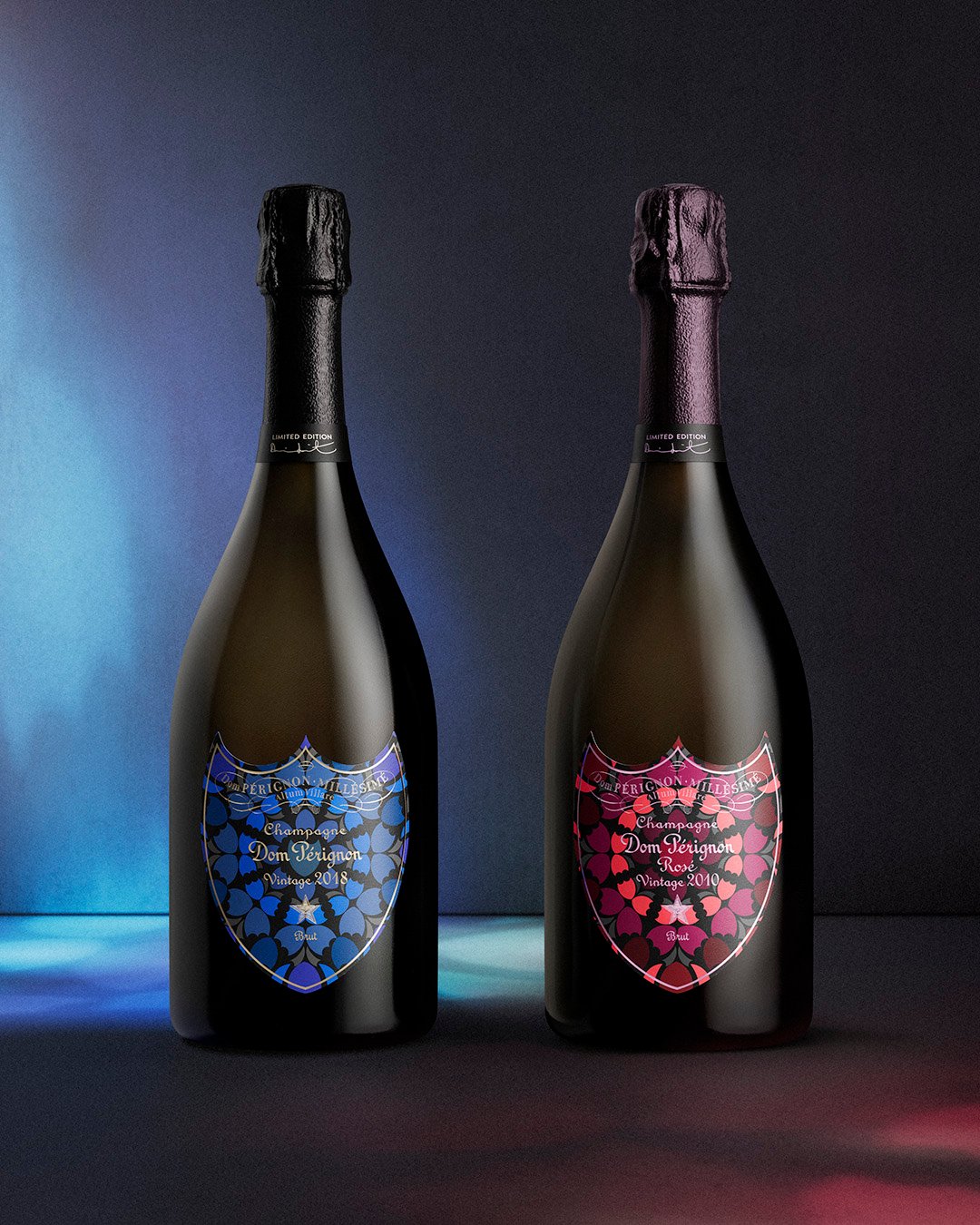 Garrafas de Dom Pérignon com rótulo assinado por Damien Hirst
